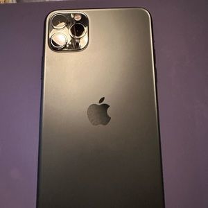 iPhone 11 Pro Max 256 GB green AT&T